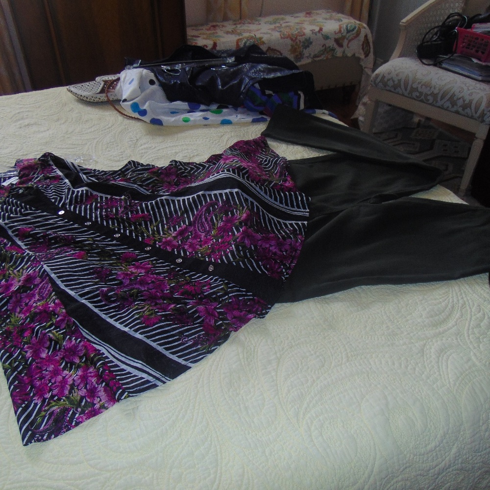art set pants and blouse nice desing